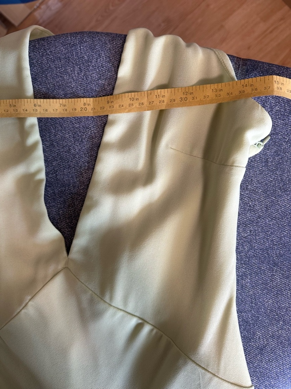 House of CB Pastel Green Backless Mermaid Gown - Picture 10 of 12